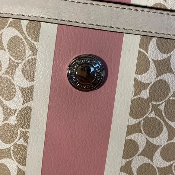 Coach Chelsea Signature Stripe Tote - Flaw - Picture 4 of 7